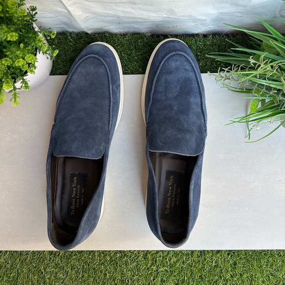 To Boot New York
ADAM DERRICK
Cassidy Navy Slip On
$365men size 11.5 gently used - Picture 10 of 16